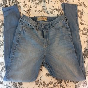 Hollister High Rise Jeans